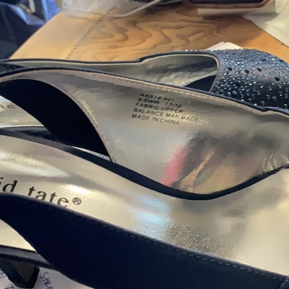 DAVID TATE WOMEN’S SATIN EMBELLISHED SLINGBACK DRESS PUMP SHOES SZ 9.5” WW - Picture 9 of 9